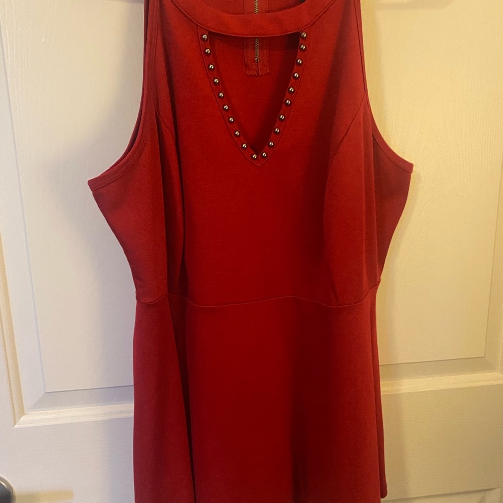 Super cute!!!!Torrid red keyhole peplum sleeveless top!